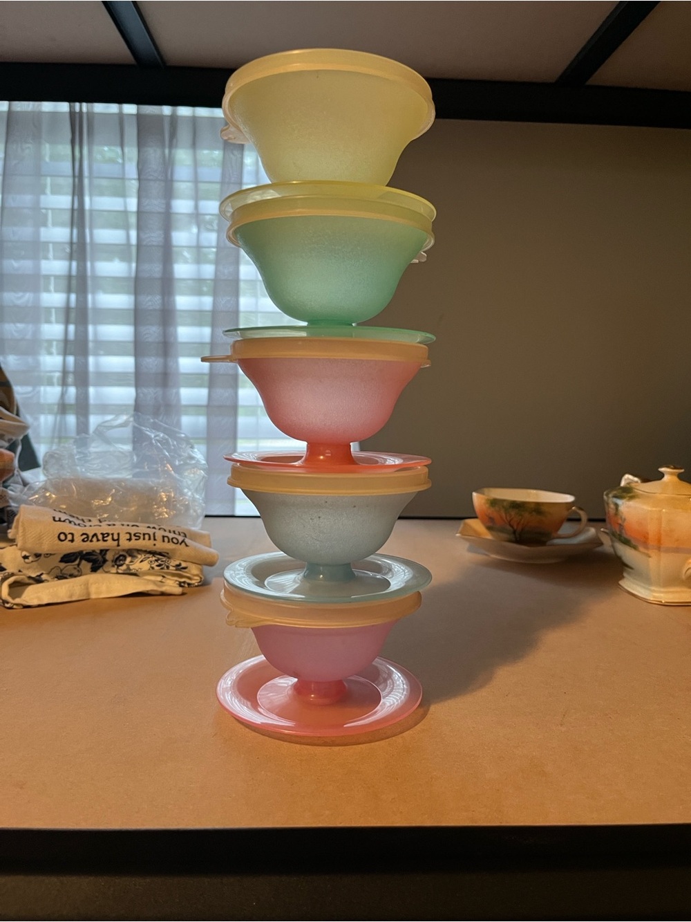 Vintage Tupperware MADE IN USA Dessert Dishes